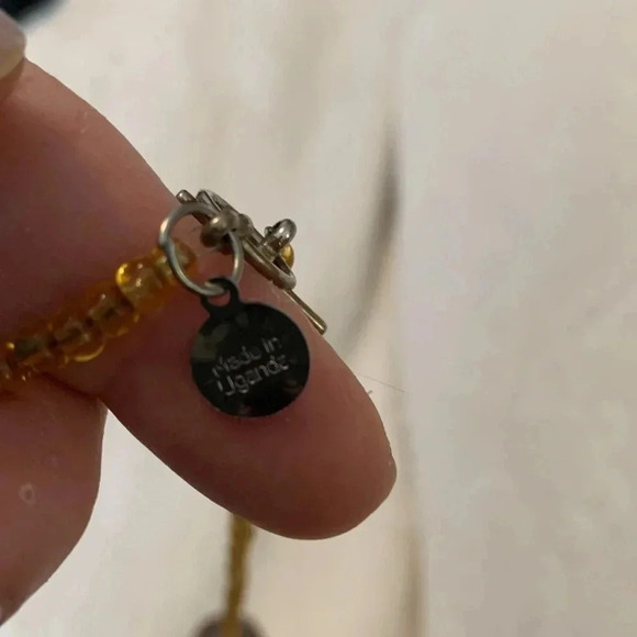 Bead  for Life - necklace made in Uganda - Picture 3 of 6